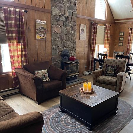 Pocono Mountain View Lake House In 레이크하모니 외부 사진