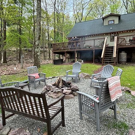 Pocono Mountain View Lake House In 레이크하모니 외부 사진