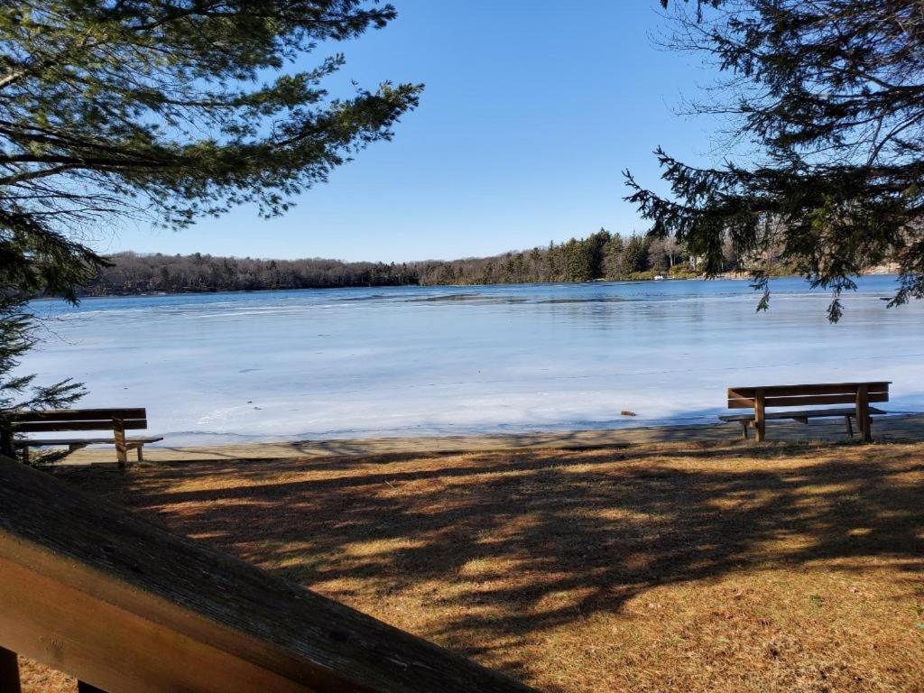 Pocono Mountain View Lake House In 레이크하모니 외부 사진