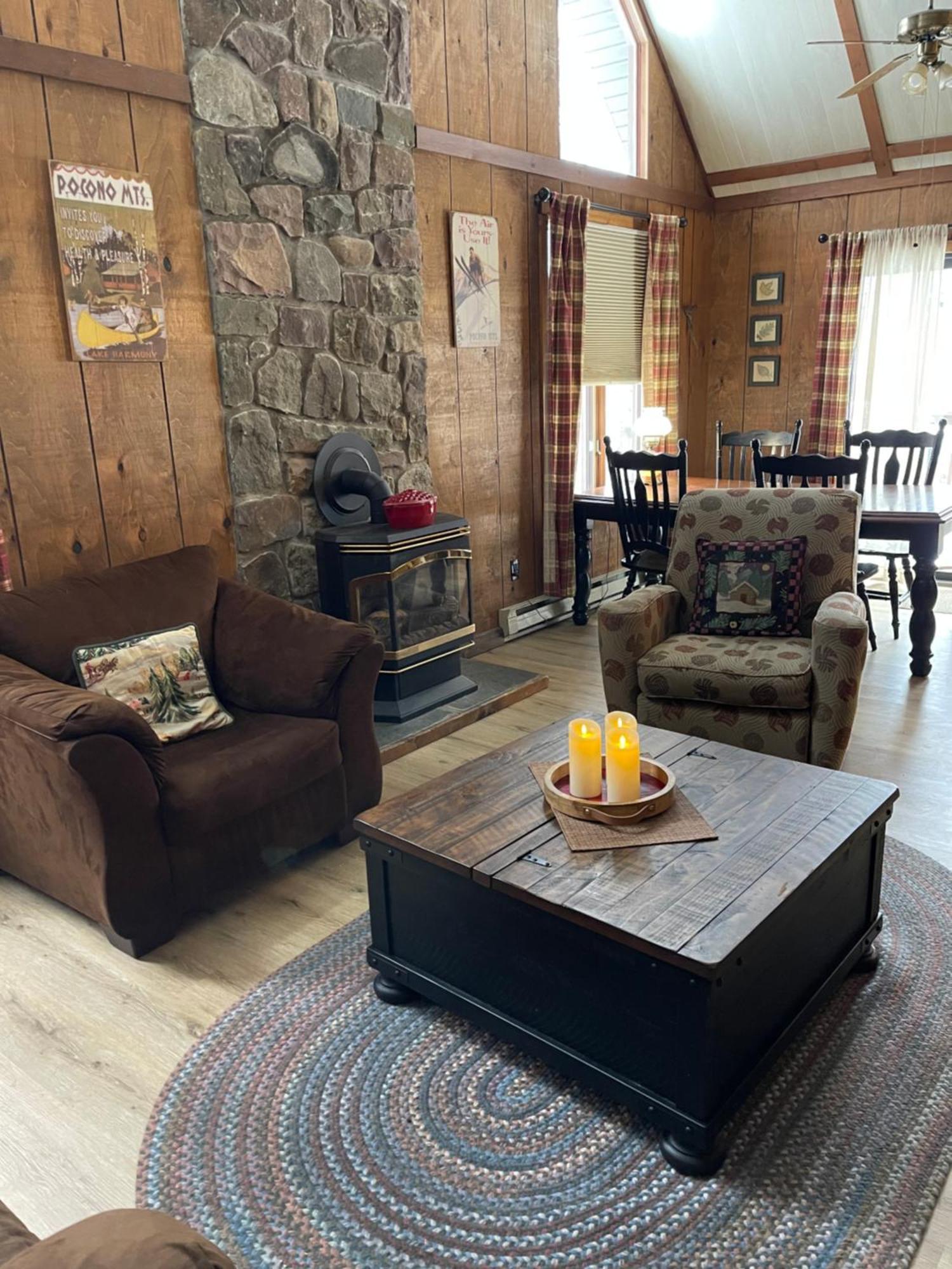 Pocono Mountain View Lake House In 레이크하모니 외부 사진