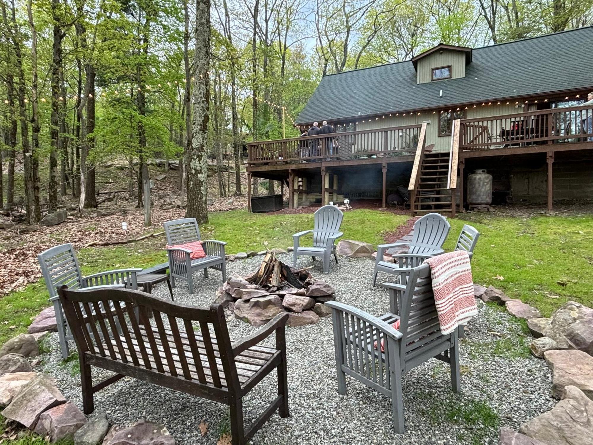 Pocono Mountain View Lake House In 레이크하모니 외부 사진